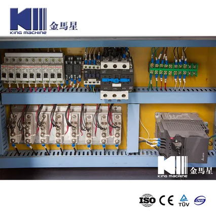 آلة صنع زجاجة ماء شبه أوتوماتيكي زجاجات بلاستيكية أليفة آلات نفخ 20 لتر 20 لتر