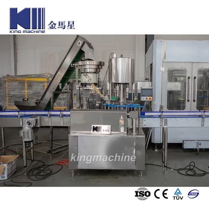 مصنع ملء المياه المعبأة في زجاجات عالي السرعة 3 في 1